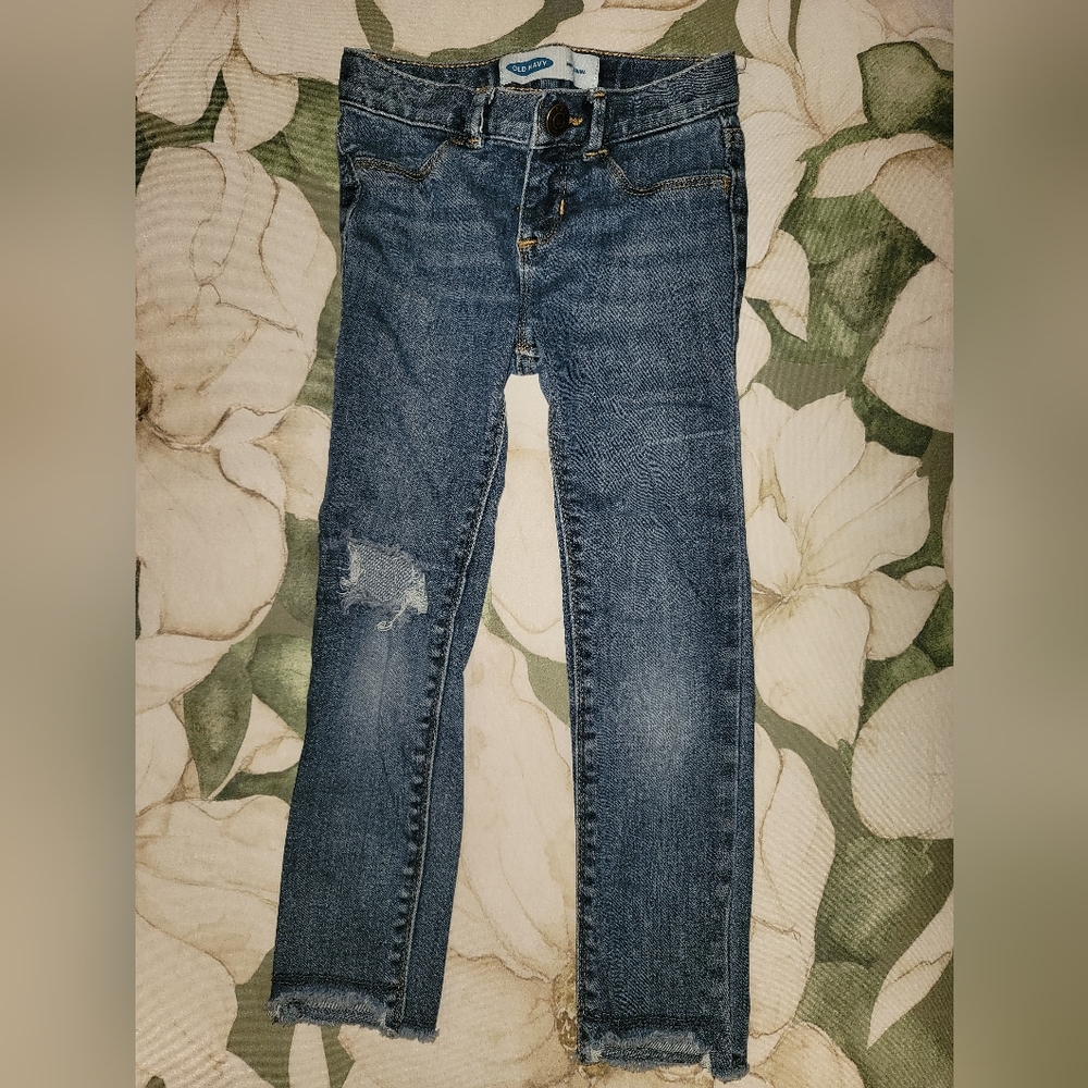 Old Navy Girls Skinny Jeans - Size 5T